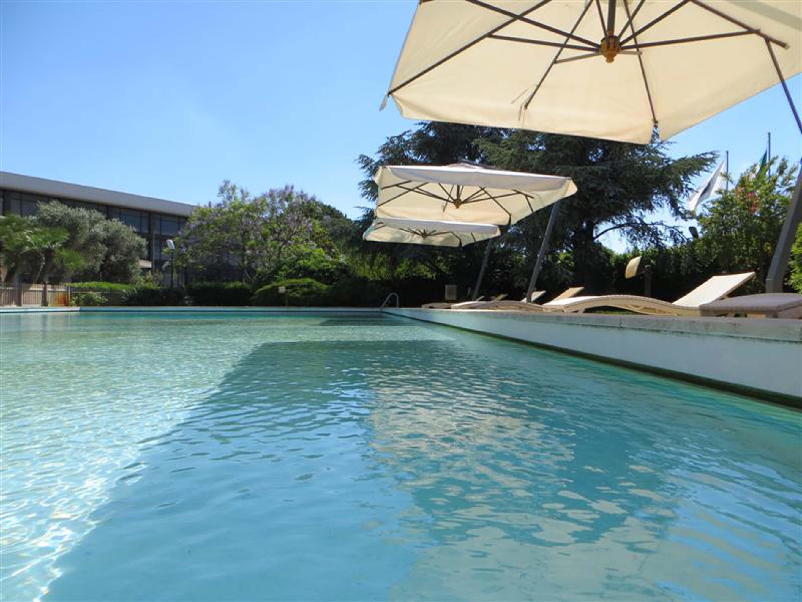 Hotel Hr Modugno
